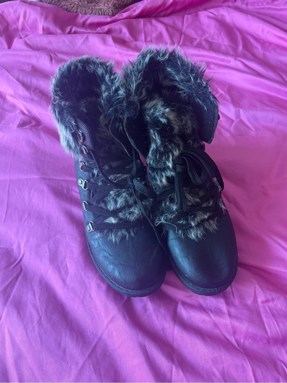 Wanted Women's Black Faux Fur Lace-Up Winter Boots